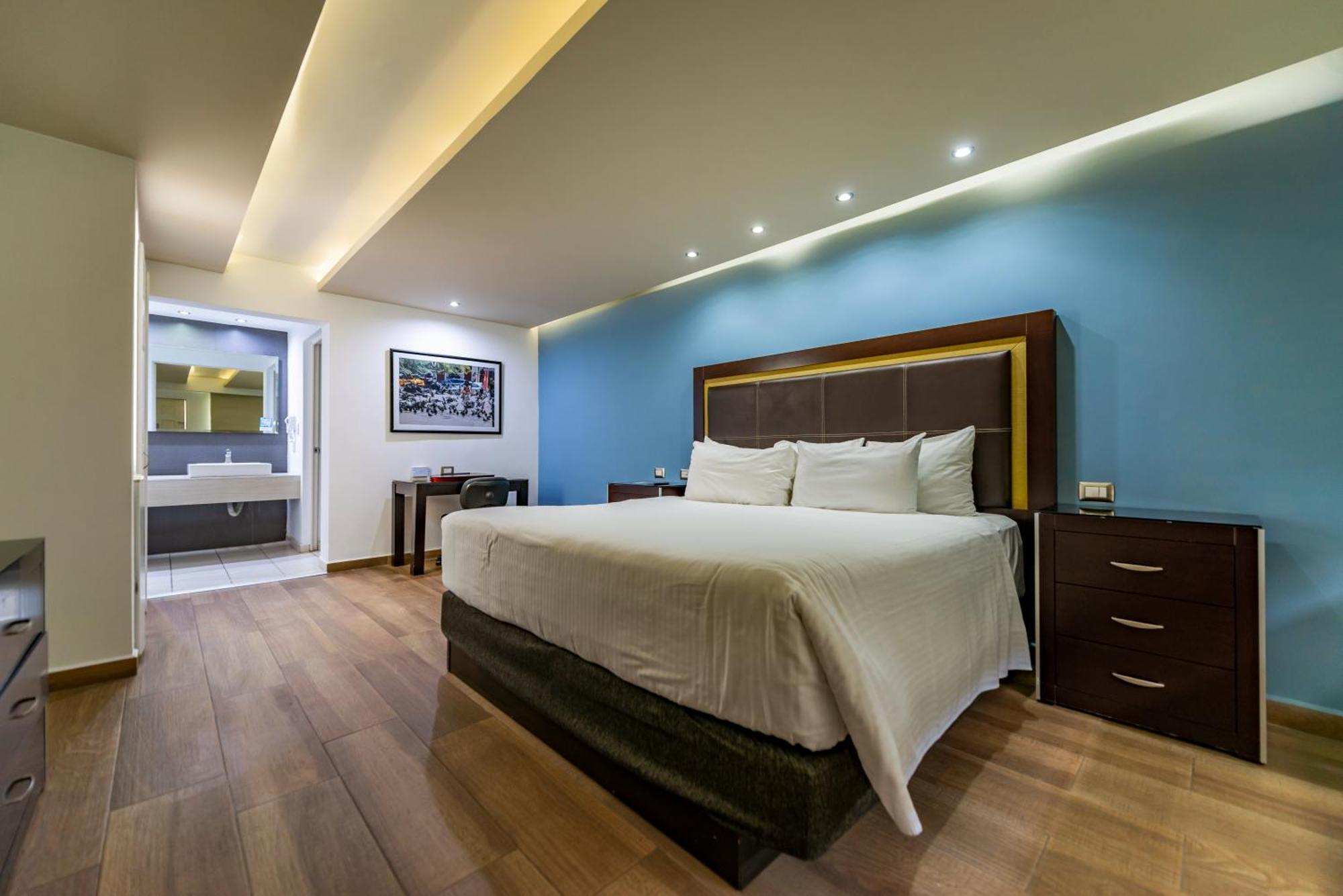 Quinta Dorada Hotel & Suites Saltillo Eksteriør bilde